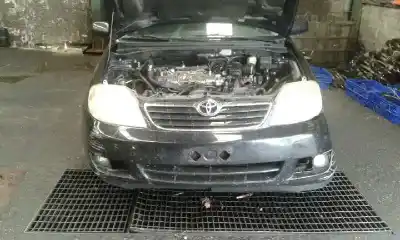 Veículo de Sucata toyota corolla (e12) 2.0 d-4d sol sedán do ano 2005 alimentado 1cdftv