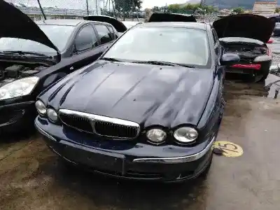 Vehicul casat jaguar                                             x-type                                                                                                                                                                                                                                                     2.5 v6                                                                                                                                                                                                                                                     al anului 2001 alimentat xb