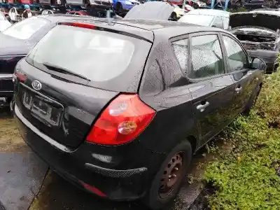 Veículo de Sucata kia cee´d drive do ano 2007 alimentado d4fbl