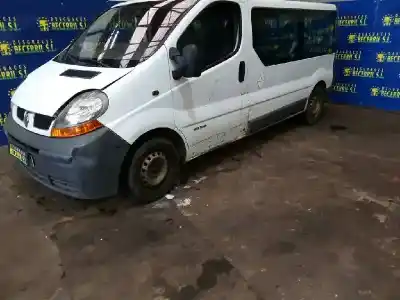 Veicolo di demolizione renault                                            trafic combi (ab 4.01)                                                                                                                                                                                                                                     6 - plazas (l2h1) acristalado parcial 2.9t combi largo                                                                                                                                                                                                     dell'anno 2004 alimentato f9q u7