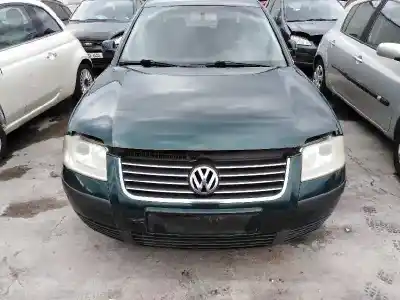 Veicolo di demolizione volkswagen                                         passat berlina (3b3)                                                                                                                                                                                                                                       advance                                                                                                                                                                                                                                                    dell'anno 0 alimentato azm