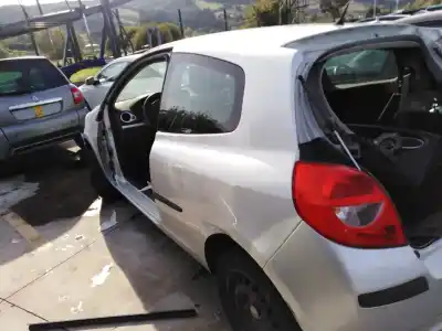 Scrapping Vehicle renault clio iii dynamique of the year 2007 powered d4fh7