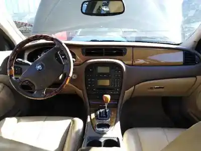 Veículo de Sucata jaguar s-type 2.7 v6 diesel cat do ano 2007 alimentado 7g