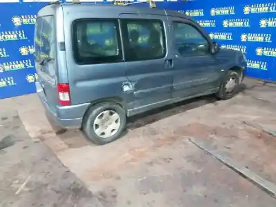 Veículo de Sucata citroen berlingo first combi 1.6 hdi 75 sx do ano 2007 alimentado 9hw