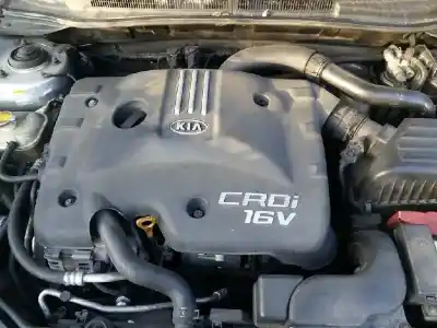 Veicolo di demolizione kia cerato 2.0 ex crdi berlina dell'anno 2004 alimentato d4ea