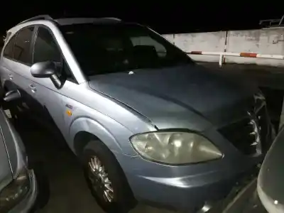 Здавання транспортного засобу ssangyong rodius xdi року 2005 потужний d27dt