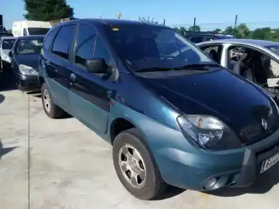 Scrapping Vehicle RENAULT SCENIC RX4 (JA0) 1.9 dCi Salomon of the year 2001 powered F9Q K7