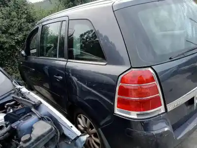 Veicolo di demolizione opel zafira b enjoy dell'anno 2007 alimentato z18xer