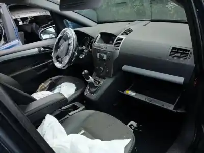 Veicolo di demolizione opel zafira b enjoy dell'anno 2007 alimentato z18xer