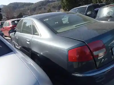 Здавання транспортного засобу audi a8 (4e2) 4.2 quattro року 2002 потужний bfm