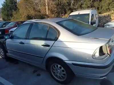 Veículo de Sucata bmw serie 3 berlina (e46) 320d do ano 2000 alimentado 204d1