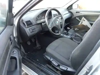 Veículo de Sucata bmw serie 3 berlina (e46) 320d do ano 2000 alimentado 204d1