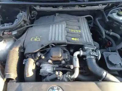 Veículo de Sucata bmw serie 3 berlina (e46) 320d do ano 2000 alimentado 204d1