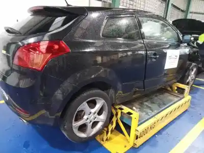 Veículo de Sucata kia pro cee'd (ed) 1.6 crdi 115 do ano 2010 alimentado d4fb