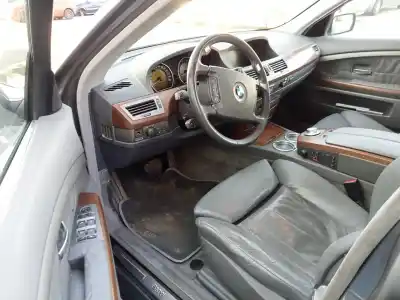 Veículo de Sucata bmw serie 7 (e65/e66) 735i do ano 2003 alimentado n62b36a