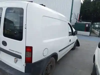 Veículo de Sucata opel combo familiar do ano 2009 alimentado z17dth
