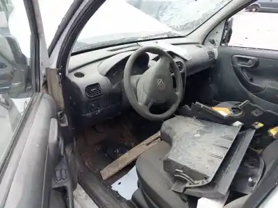 Veículo de Sucata opel combo familiar do ano 2009 alimentado z17dth