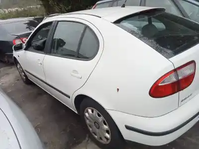 Veículo de Sucata seat leon (1m1) stella do ano 2001 alimentado axp
