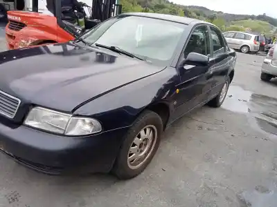Veículo de Sucata audi a4 berlina (b5) 1.8 do ano 1997 alimentado adr