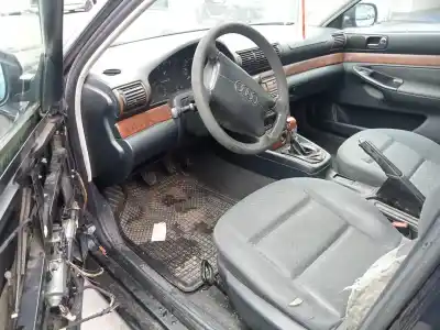 Veículo de Sucata audi a4 berlina (b5) 1.8 do ano 1997 alimentado adr