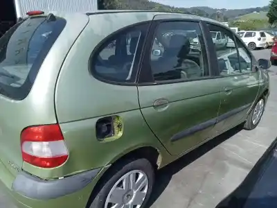 Scrapping Vehicle renault scénic i monospace (ja0/1_, fa0_) 1.9 dti (ja1u) of the year 2001 powered f9q q7