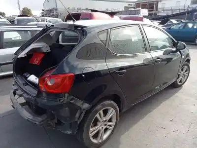 Veículo de Sucata seat ibiza (6j5) reference do ano 2008 alimentado bls