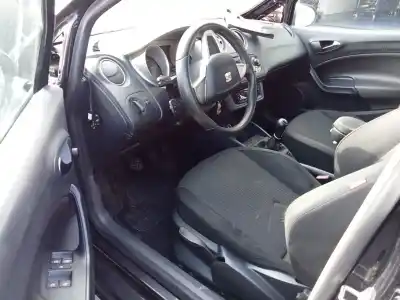 Veículo de Sucata seat ibiza (6j5) reference do ano 2008 alimentado bls