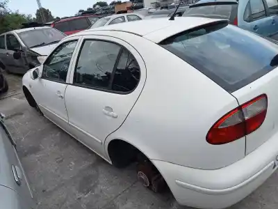 Здавання транспортного засобу seat leon (1m1) stella року 2001 потужний aqm