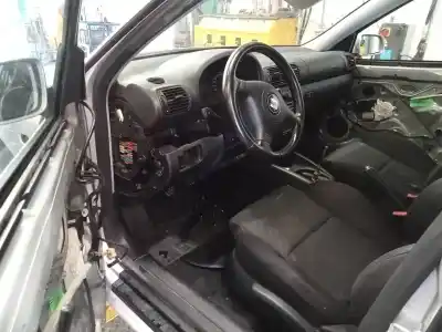 Veículo de Sucata seat toledo (1m2) signo do ano 2002 alimentado arl