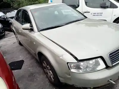 Veicolo di demolizione audi a4 berlina (8e) 2.0 20v cat (alt) dell'anno 2002 alimentato alt