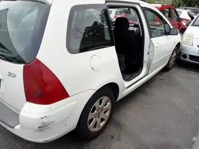 Sloopvoertuig peugeot 307 break / sw (s1) break xr van het jaar 2002 aangedreven nfu