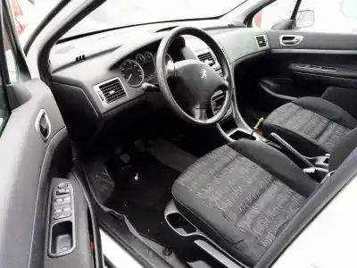 Sloopvoertuig peugeot 307 break / sw (s1) break xr van het jaar 2002 aangedreven nfu