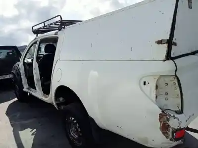 Здавання транспортного засобу mitsubishi l 200 (ka0/kb0) cabina doble invite 4x4 року 2010 потужний 4d56