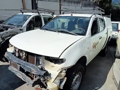 Здавання транспортного засобу mitsubishi l 200 (ka0/kb0) cabina doble invite 4x4 року 2008 потужний 4d56 Здавання транспортного засобу mitsubishi l 200 (ka0/kb0) cabina doble invite 4x4 року 2008 потужний 4d56