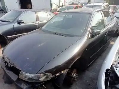 Здавання транспортного засобу seat leon (1m1) signo року 2000 потужний ahf