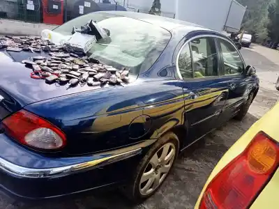 Veicolo di demolizione jaguar x-type i (x400) 3.0 v6 a las 4 ruedas dell'anno 2004 alimentato wb(ajv6)