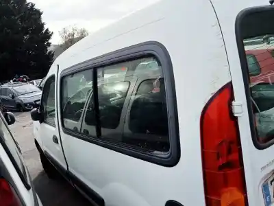 Veicolo di demolizione renault kangoo * dell'anno 2008 alimentato k9kv7