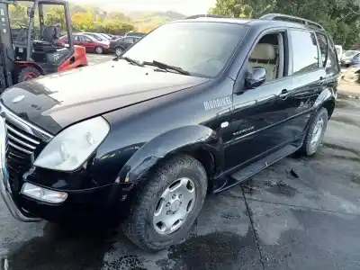 Scrapping Vehicle SSANGYONG RODIUS  of the year 2005 powered D27DT