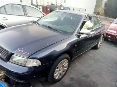 Veículo de Sucata audi a4 berlina (b5) * do ano 1999 alimentado 