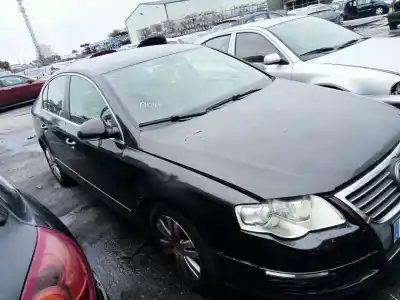 Здавання транспортного засобу VOLKSWAGEN PASSAT B6 (3C2) 2.0 TDI 16V року 2008 потужний BKP,CBAB