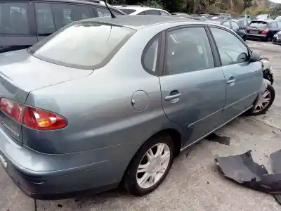 Veículo de Sucata seat cordoba (6l2) 2.0 do ano 2005 alimentado azl,bbx