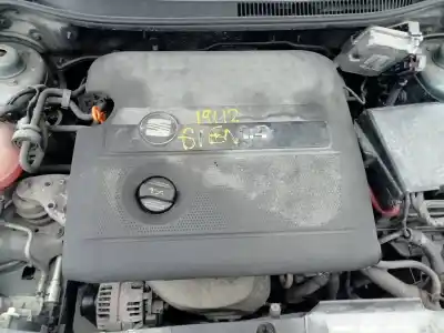 Veículo de Sucata seat cordoba (6l2) 2.0 do ano 2005 alimentado azl,bbx