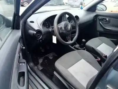 Veículo de Sucata seat cordoba (6l2) 2.0 do ano 2005 alimentado azl,bbx