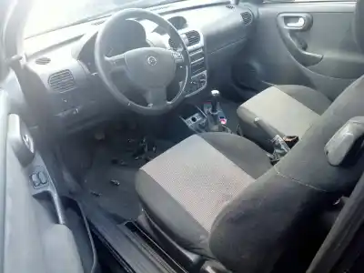 Scrapping Vehicle opel corsa c (x01) 1.0 (f08, f68) of the year 2004 powered z 10 xep