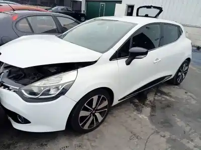 Здавання транспортного засобу renault clio iv (bh_) 0.9 tce 90 року 2016 потужний h4b 400,h4b 408,h4b 412