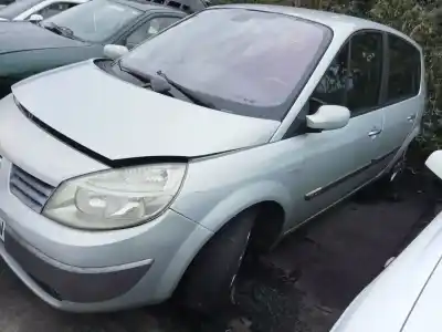 Scrapping Vehicle renault scénic ii (jm0/1_) 1.6 (jm0c, jm0j, jm1b) of the year 2003 powered k4m 761,k4m 782