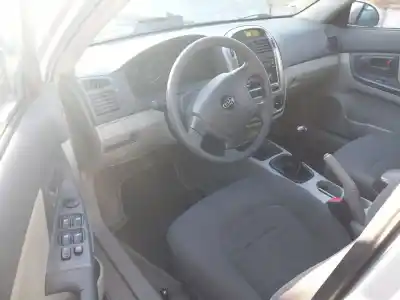 Veículo de Sucata kia cerato i fastback (ld) 1.6 crdi do ano 2007 alimentado d4fb