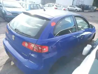 Veículo de Sucata seat ibiza iii (6l1) 1.2 do ano 2004 alimentado azq,bme