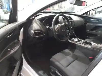 Veículo de Sucata jaguar xe (x760) 2.0 d do ano 2015 alimentado 204dtd(aj20d4),204dth(aj20d4)