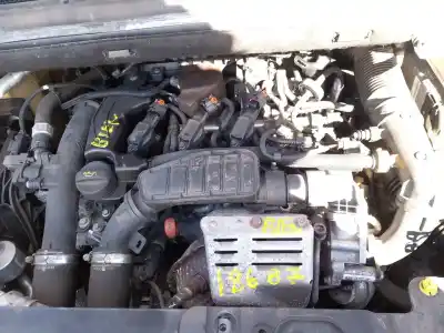 Veicolo di demolizione CITROEN C4 PICASSO II 1.2 THP 130 dell'anno 2018 alimentato HN02